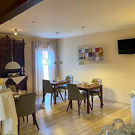 City Hotel Gifhorn 2*