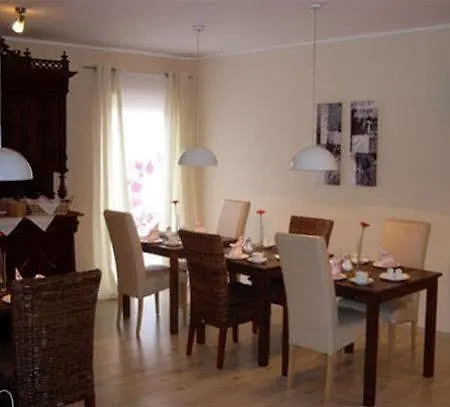 מלון City Hotel Gifhorn 2*