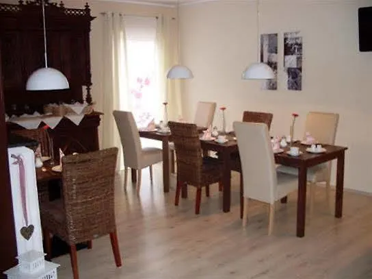 酒店 City Hotel Gifhorn 2*